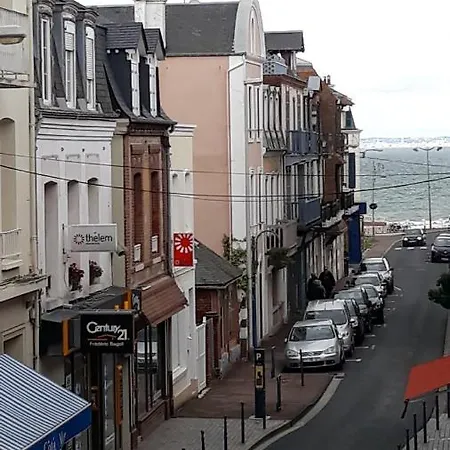 De 35 M2,avec Terrasse Et Vue Sur La Mer Apartment